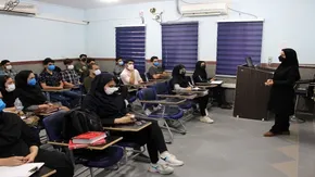 تصاویر / اعتراض‌های جالب به حضور وزیر علوم در مراسم پرحاشیه روز دانشجو
