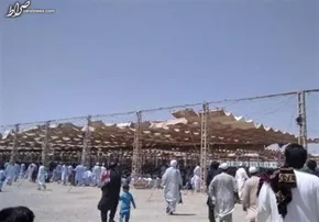 فیلم/ حمله آشوبگران به فرمانداری خاش