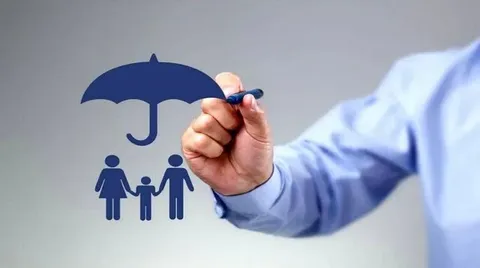 خبر خوب برای تهرانی‌ها | تمدید رایگان بیمه سلامت دهک‌های ۱ تا ۵