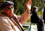 فروش دارایی ها برای حقوق بازنشسته‌ها / اقدام پوپولیستی دولت در زمینه افزایش حقوق کارمندان و بازنشستگان