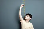 کودکان چگونه قد بلند می‌شوند؟