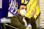 قاضی‌زاده هاشمی: وزیر ارتباطات تفاوت درآمد با گردش مالی را نمی‌داند