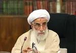 آیت‌الله جنتی: قاچاق آفت تولید کشور است