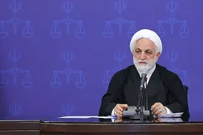 به آمریکا اعتماد نداریم| شمشیر ایران هنوز در غلاف نرفته است