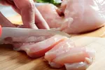 بقایای آنتی‌بیوتیک در گوشت؛ زنگ خطری برای سلامت عمومی