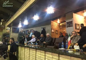 کاریکاتور/ خانه‌تکانی استقلال شروع شد!