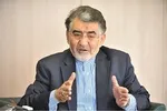 لزوم بهره گیری از حجم ۱۲۰۰ میلیارد دلاری تجارت کشور‌های همسایه
