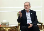 پزشکیان: اگر یک مسئول اشتباه داشت برای او پرونده‌سازی نکنیم!