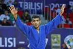 پناهنده نشده‌ام/ در المپیک با پرچم IOC مبارزه می‌کنم