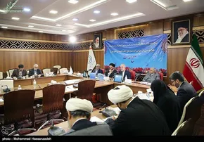 عکس/مرحوم حجت‌الاسلام حائری در کنار رهبرانقلاب