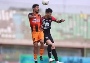 عکس/ اعتراض یک پرسپولیسی به برنامه سازمان لیگ