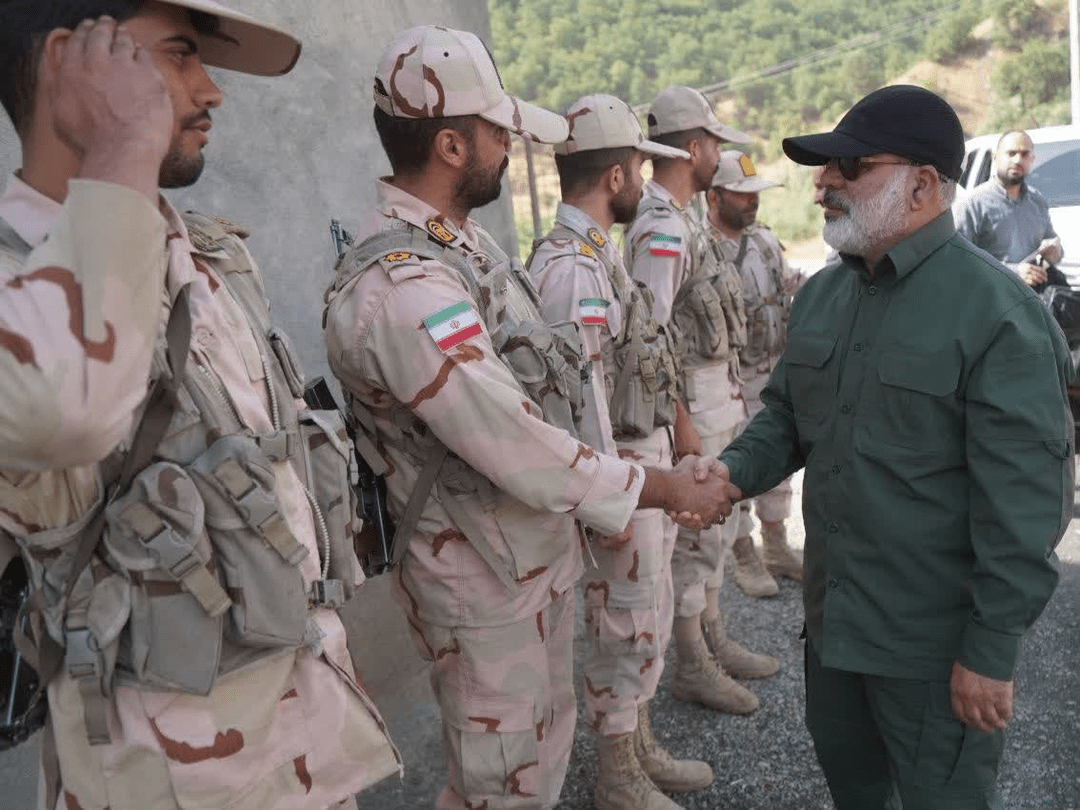 بازدید فرمانده نیروی زمینی سپاه از مناطق شمال غرب+ عکس