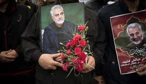 عکس / عیادت فرمانده کل سپاه، وزیر بهداشت و زینب سلیمانی از مجروحان انفجار کرمان