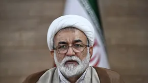 فیلم| همزمان با سه‌نرخی شدن بنزین؛ وعده انتخاباتی پزشکیان دوباره پربازدید شد!