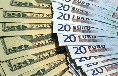قیمت دلار در بازار آزاد امروز شنبه ۱۰ مرداد ۱۴۰۵ + جدول