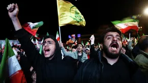 فیلم| انتشار فیلمی برای نخستین بار| پیش‌بینی سردار سلیمانی از قدرت نظامی ایران و بستن تنگه هرمز